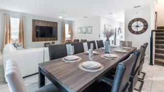 Last Minute Disney Getaway! Private Pool, Hot Tub & Games Room. Book Now! #40098 - Kissimmee - 5