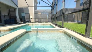 Last Minute Disney Getaway! Private Pool, Hot Tub & Games Room. Book Now! #36086 - Kissimmee - 0