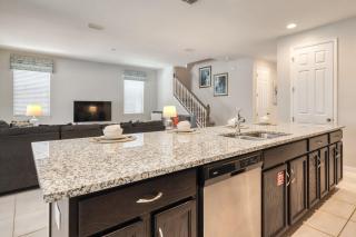 Last Minute Disney Getaway! Private Pool, Hot Tub & Games Room. Book Now! #19230 - Kissimmee - 5