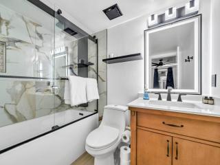 1002 Oceanfront Pelican Bch Resort Pools Prime Loc - Destin - 6