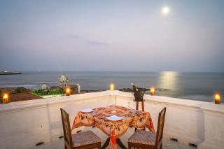 Neemrana's - Bungalow on The Beach - Tarangambādi - 9