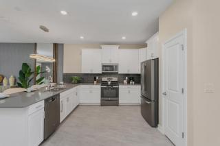 Last Minute Disney Getaway! Private Pool, Hot Tub & Games Room. Book Now! #39946 - Kissimmee - 5