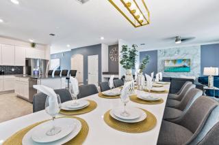 Last Minute Disney Getaway! Private Pool, Hot Tub & Games Room. Book Now! #57281 - Kissimmee - 3