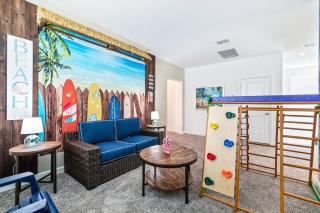 Last Minute Disney Getaway! Private Pool, Hot Tub & Games Room. Book Now! #57281 - Kissimmee - 2