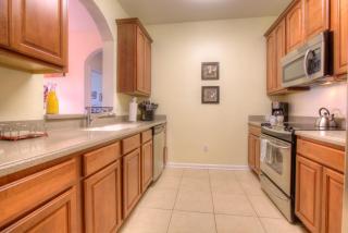 Last Minute Disney Getaway! Private Pool, Hot Tub & Games Room. Book Now! #39036 - Orlando - 3