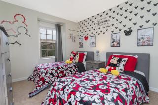 Last Minute Disney Getaway! Private Pool, Hot Tub & Games Room. Book Now! #43259 - Kissimmee - 5