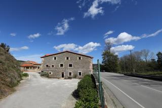 Apartamentos Santa Lucia - Cabezón de la Sal - 5