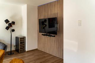 Hideaway Lounge Sure - 6