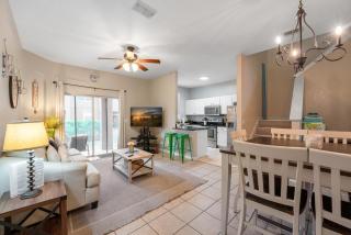 Spacious 4BR Family Home: Resort Pool Near Disney - 5