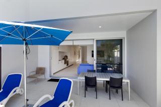 Pool Resort Port Douglas - Port Douglas - 9