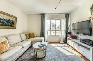 Radiant 1BR Apt w Parking in the Heart of Tel Aviv with Shelter by Sea N' Rent - Tel Aviv - 8