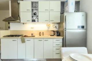 Radiant 1BR Apt w Parking in the Heart of Tel Aviv with Shelter by Sea N' Rent - Tel Aviv - 5