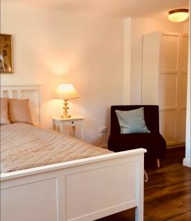 Charmante Ferienwohnung 1 im Schmöllerhäuschen - 8