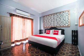 OYO 1006 F O Room - 2