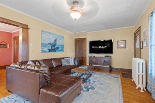 Uptown Urban Living - 3