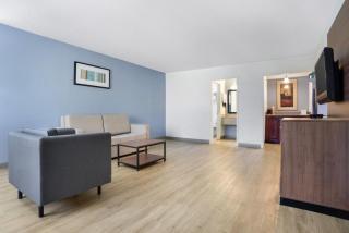 Quality Inn & Suites near Lake Eufaula - Eufaula - 6