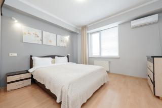 Lev Tolstoi & Mirent - 3