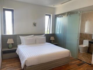 Nava Hotel Hotel & Resort - Dong Hoi - 1