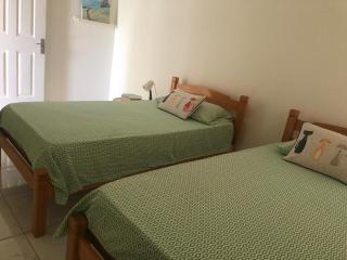 Relax and Recharge, Modern private apartment with private Rooftop - Flic-en-Flac - 4