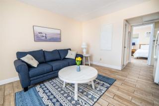6201 Ocean Ave, Unit 405 - The Nassau Inn - Wildwood - 3