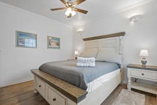 Bungalow on Ave O home - Galveston - 8