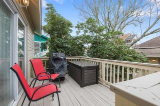 Bungalow on Ave O home - Galveston - 9