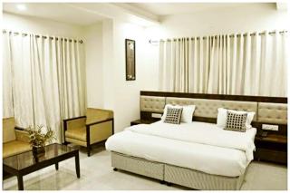 HOTEL Sai ! Shubham Near Shri Sai Baba Temple Shirdi - Fully Air Conditioned Rooms - A Luxurious Hotel In Shirdi - 8