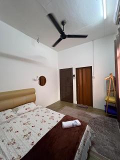 Cfd Homestay 2 Dungun - Kampong Nibong - 0