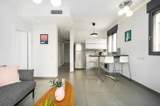 Beach & City Center Apt by FeelHome - Tel Aviv - 5