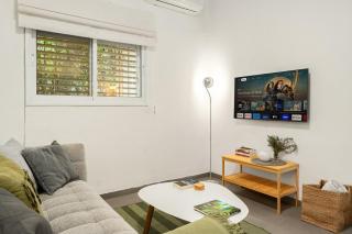 HaYarkon Park Cozy Charming Stay - 6