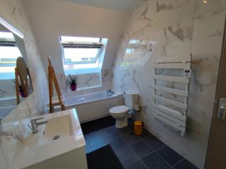 Maison 6 Personnes Broxeele - - 6