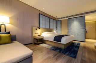 Echarm Hotel Guizhou Xingyi Jushan Avenue - 5