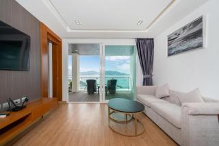 Spacious apartment with ocean view & jacuzzi - Patong Beach - 7