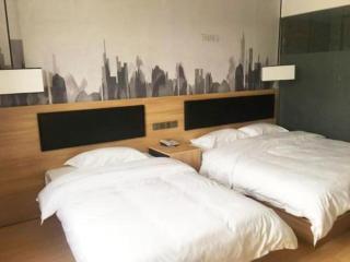 Thank Inn Plus Hotel Beijing Tongzhou Materials College - 8