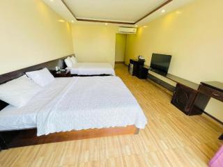 Tuan Chau Havana Hotel - 4