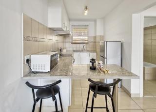 Central, secure, good wifi- with parking - Le Cap - 1