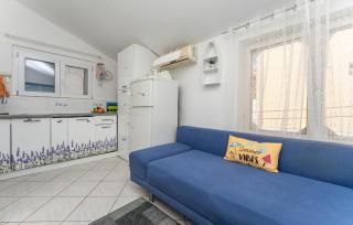 Lovely Apartment In Pakostane - Pakoštane (Poschiane) - 8