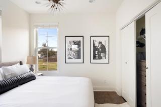 Hart Suite Buyout 2 by AvantStay Two Nashville Town Houses w Stunning Amenities Design - Nashville - 1