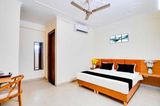 Super Townhouse Sector 121 Noida - Noida - 0