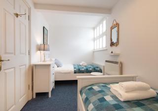 1 Ogilvie - Thorpeness - 4