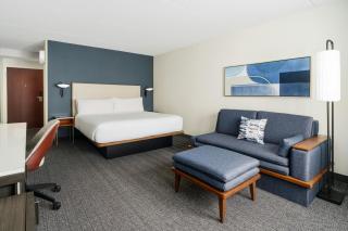 Courtyard Chicago Midway Airport - Bedford Park - 1