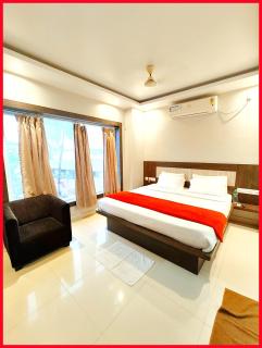 HOTEL HOME TOWN Near Jagannath Temple - Sea Beach - Fully Air conditioned & Spacious Luxuary Rooms - Free Wifi & Parking Facilities - A Heart of The City - Puri - 1