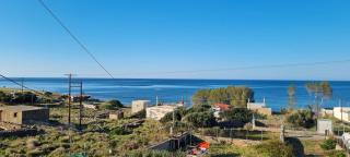 Thalassa - - 5