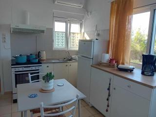 Thalassa - - 1