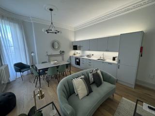 Halliford By Pureserviced - Plymouth - 1