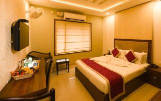 Royal Plaza Glitz Inn - Calecute - 1