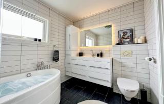 Stunning Home In Mandal With House Sea View - Mandal - 9