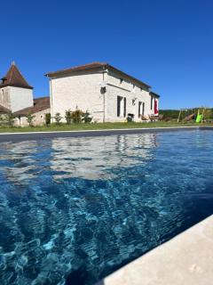 Domaine de Lagasse, Gîte avec Piscine, au coeur du Sud-ouest - Hautefage-la-Tour - 0