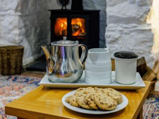 2 Bed in Arthog 90777 - 4