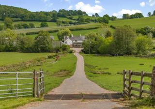 Great Tre-Rhew Farm - Llanvetherine - 0